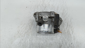 2011-2015 Kia Optima Throttle Body P/N:35100-2G700 Fits Fits 2011 2012 2013 2014 2015 2016 OEM Used Auto Parts