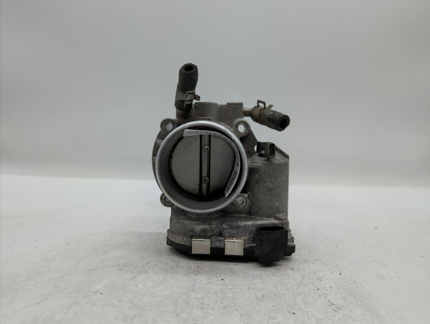 2011-2016 Kia Optima Throttle Body P/N:35100-2G800 Fits Fits 2011 2012 2013 2014 2015 2016 OEM Used Auto Parts - Oemusedauto