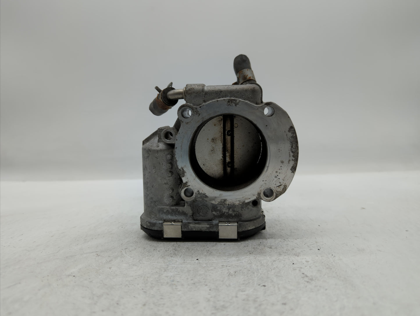 2011-2016 Kia Optima Throttle Body P/N:35100-2G800 Fits Fits 2011 2012 2013 2014 2015 2016 OEM Used Auto Parts - Oemusedauto