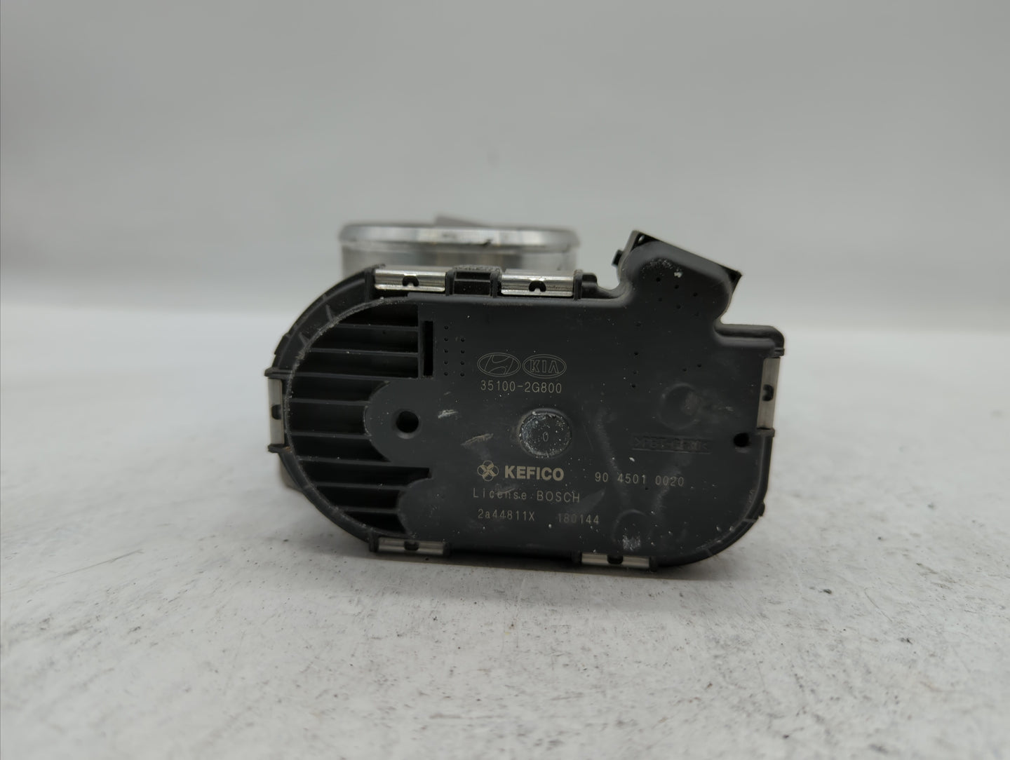 2011-2016 Kia Optima Throttle Body P/N:35100-2G800 Fits Fits 2011 2012 2013 2014 2015 2016 OEM Used Auto Parts - Oemusedauto