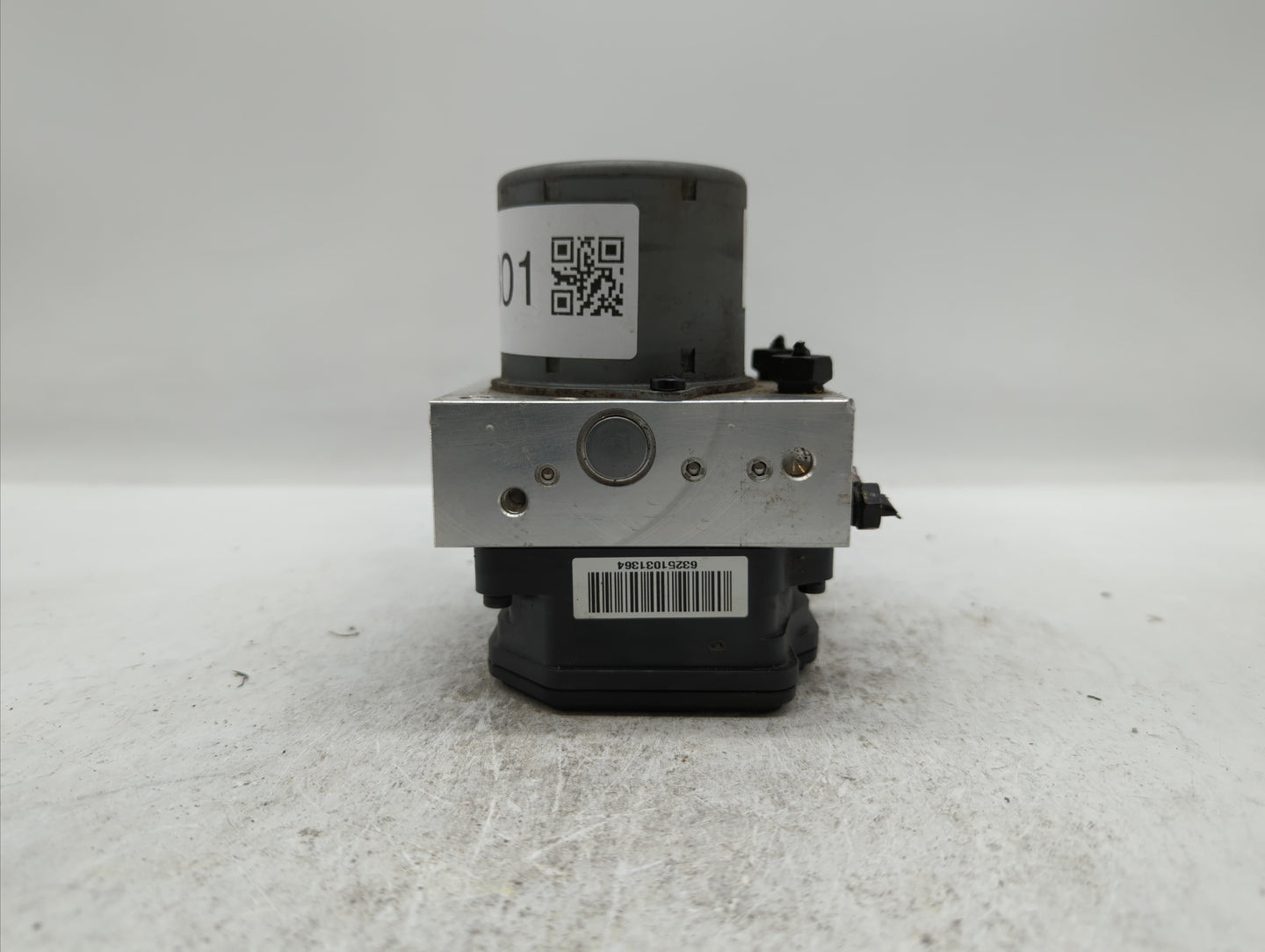 2014-2015 Kia Optima ABS Pump Control Module Replacement P/N:BE6003O902 58920-2T870 Fits Fits 2014 2015 OEM Used Auto Parts 
