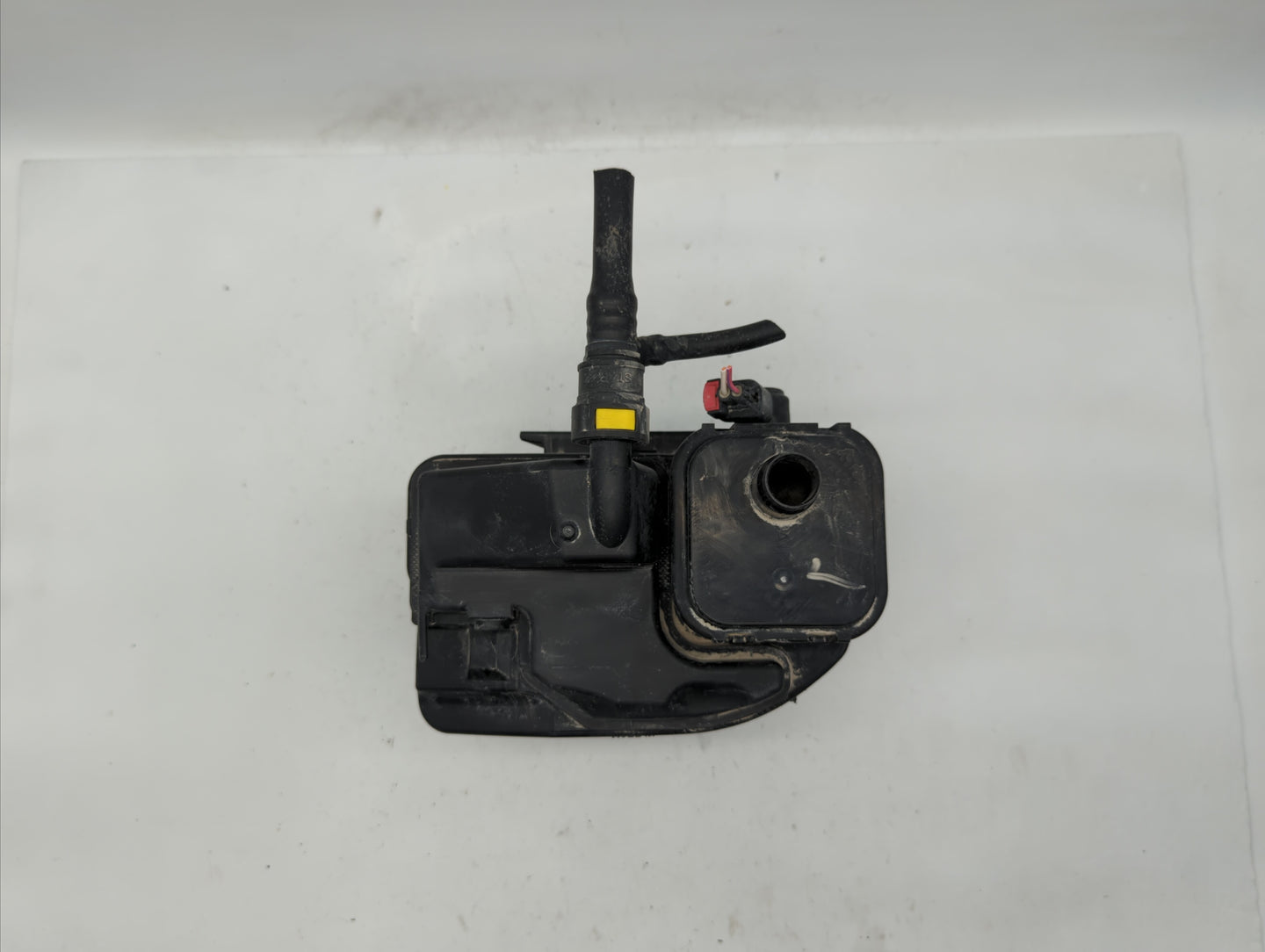 2015 Kia Optima Fuel Vapor Charcoal Canister - Oemusedautoparts1.com