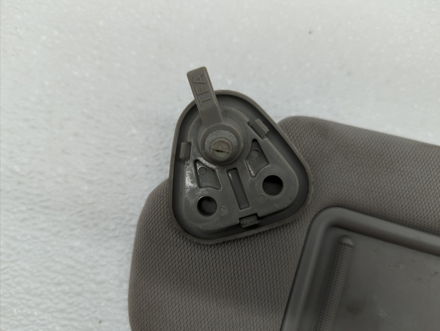2011-2016 Kia Optima Sun Visor Shade Replacement Driver Left Mirror Fits Fits 2011 2012 2013 2014 2015 2016 OEM Used Auto Pa