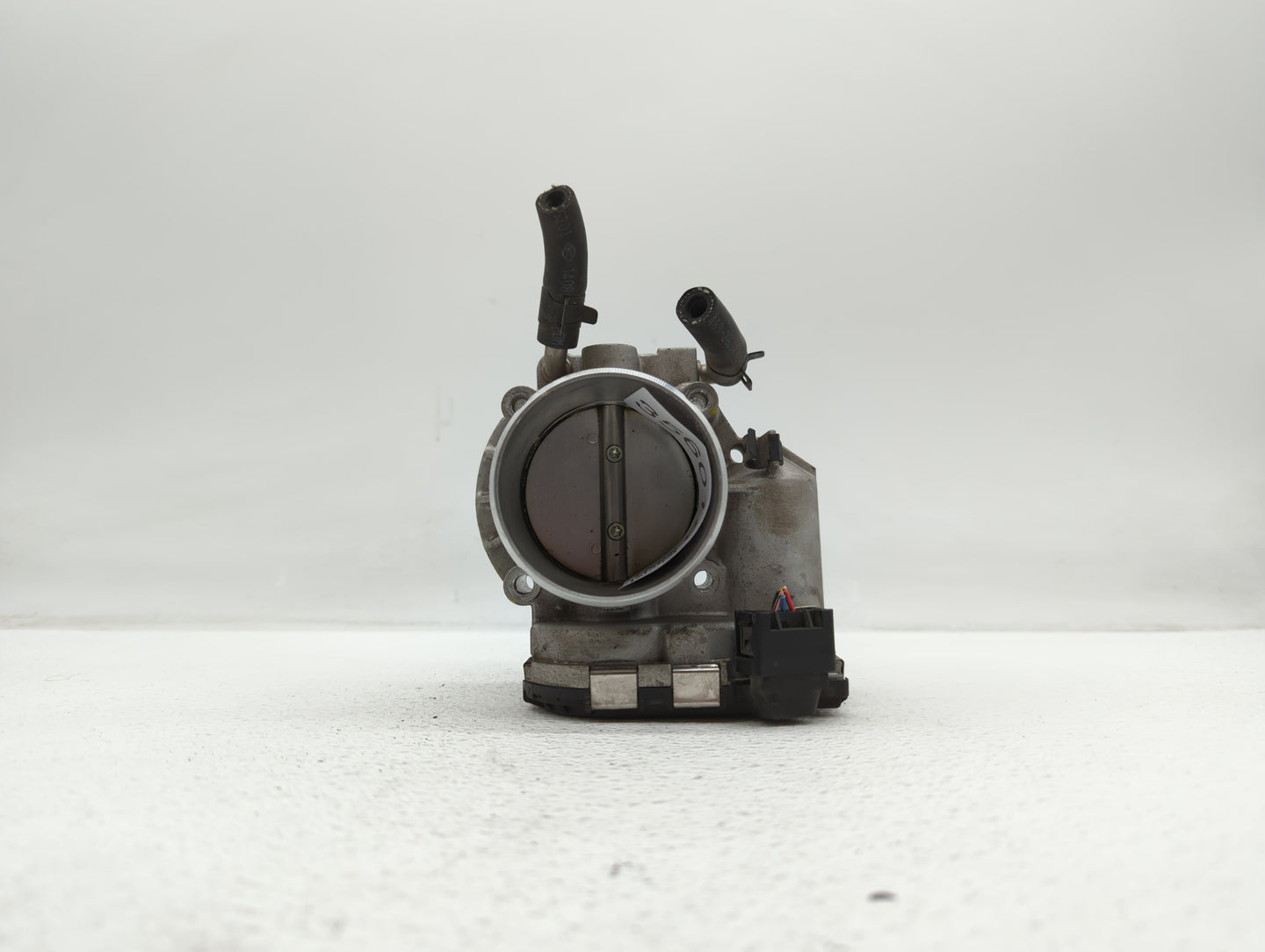 2011-2015 Kia Optima Throttle Body P/N:904501 0001 35100-2G700 Fits Fits 2011 2012 2013 2014 2015 2016 OEM Used Auto Parts -