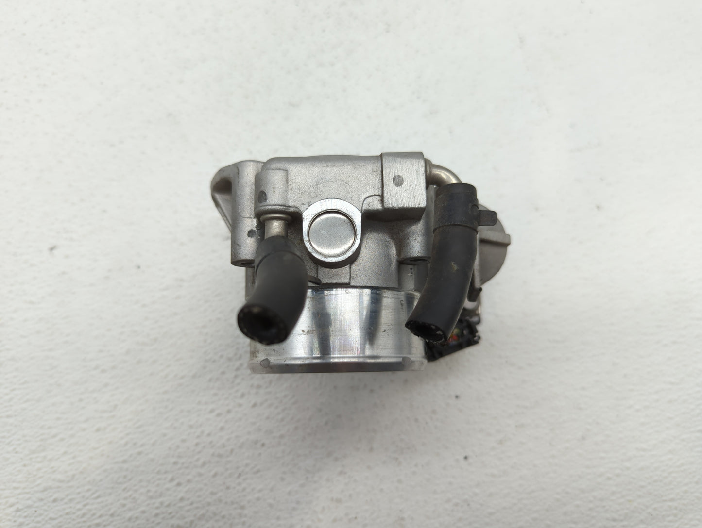 2011-2015 Kia Optima Throttle Body P/N:904501 0001 35100-2G700 Fits Fits 2011 2012 2013 2014 2015 2016 OEM Used Auto Parts -
