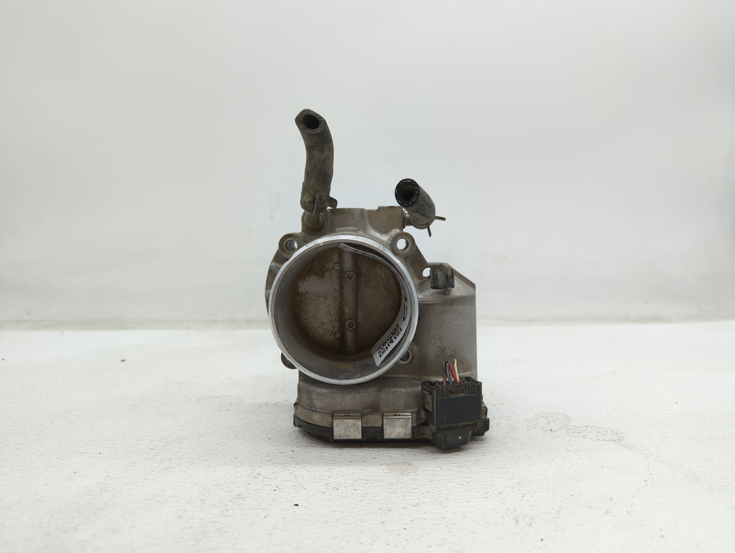 2011-2015 Kia Optima Throttle Body P/N:904501 0001 35100-2G700 Fits Fits 2011 2012 2013 2014 2015 2016 OEM Used Auto Parts -