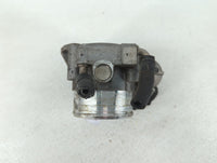 2011-2015 Kia Optima Throttle Body P/N:904501 0001 35100-2G700 Fits Fits 2011 2012 2013 2014 2015 2016 OEM Used Auto Parts -