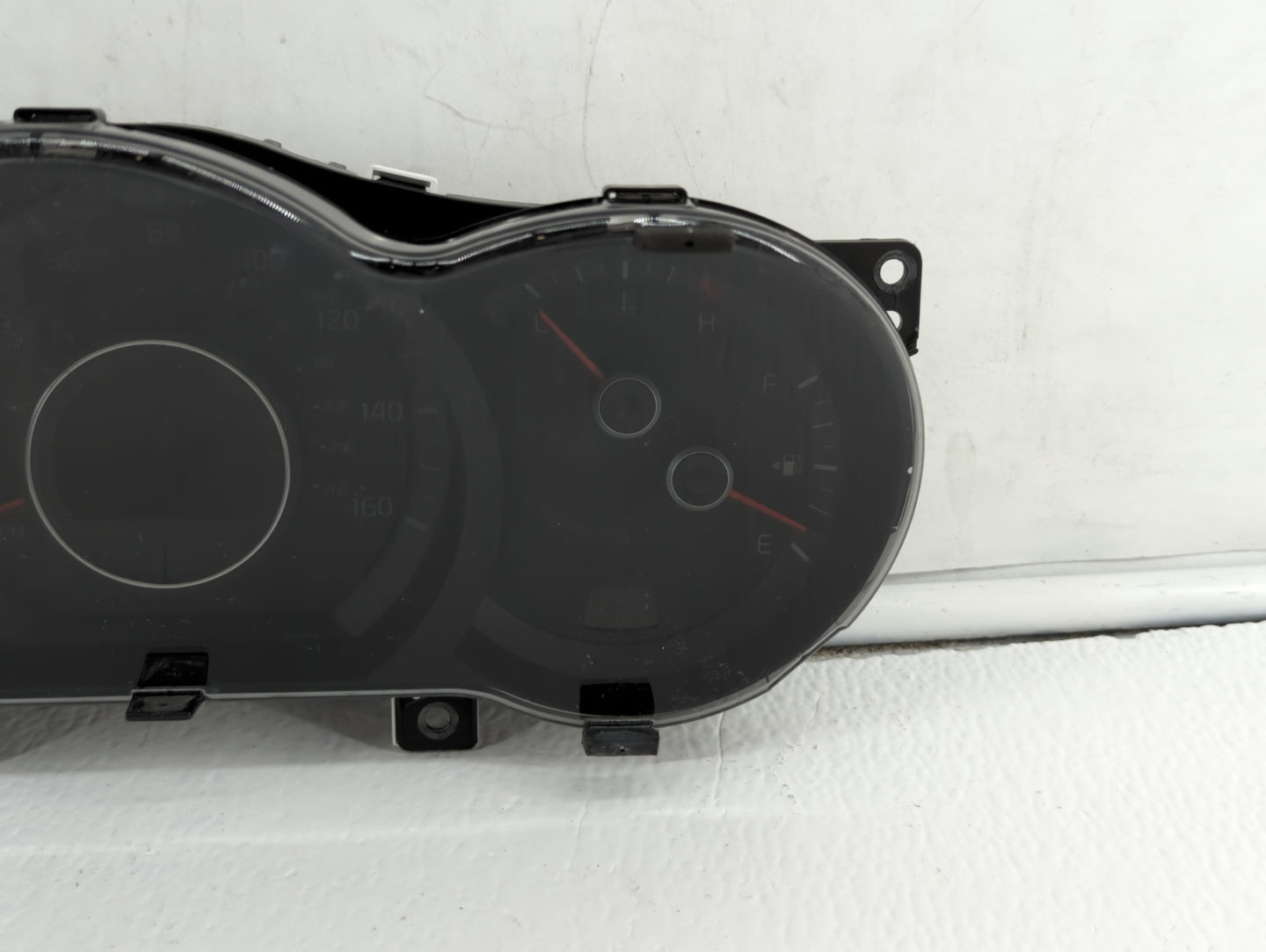 2014-2015 Kia Optima Instrument Cluster Speedometer Gauges P/N:94031-2T270 Miles: Fits Fits 2014 2015 OEM Used Auto Parts - 