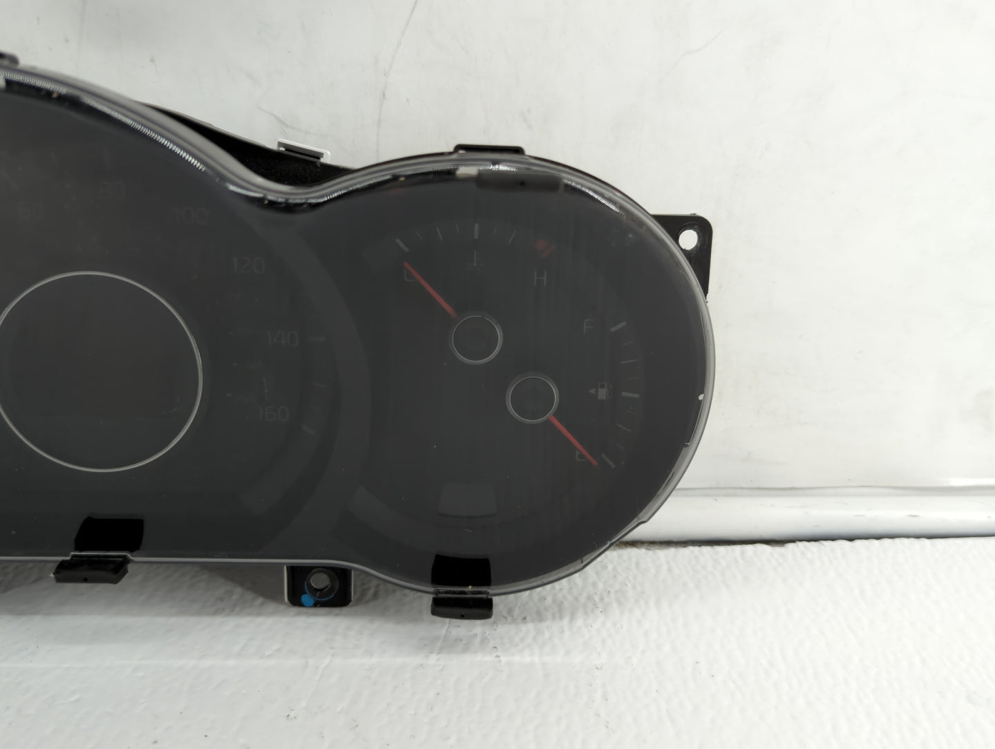 2014-2015 Kia Optima Instrument Cluster Speedometer Gauges P/N:94031-2T270 Fits Fits 2014 2015 OEM Used Auto Parts - Oemused