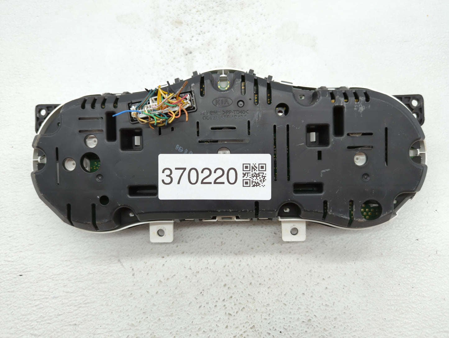 2014-2015 Kia Optima Instrument Cluster Speedometer Gauges P/N:94031-2T270 Fits Fits 2014 2015 OEM Used Auto Parts - Oemused