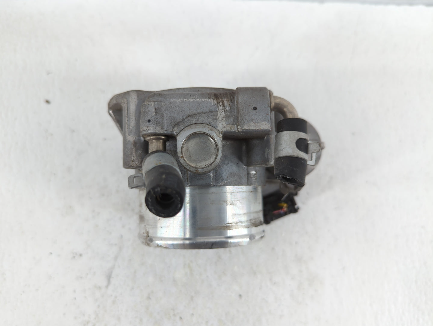 2011-2015 Kia Optima Throttle Body P/N:904501 0001 35100-2G700 Fits Fits 2011 2012 2013 2014 2015 2016 OEM Used Auto Parts -