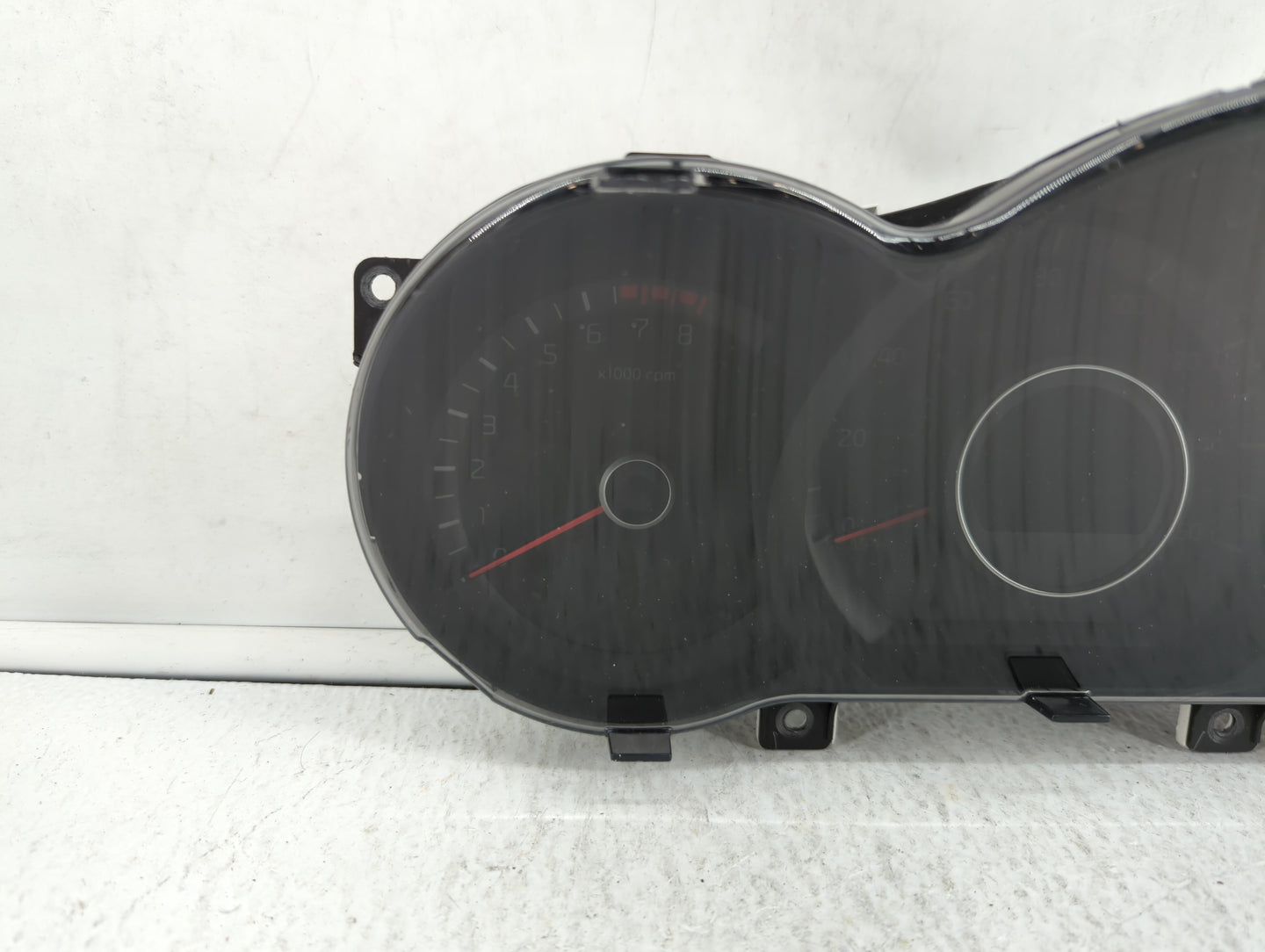 2014-2015 Kia Optima Instrument Cluster Speedometer Gauges P/N:94031-2T270 Fits Fits 2014 2015 OEM Used Auto Parts - Oemused