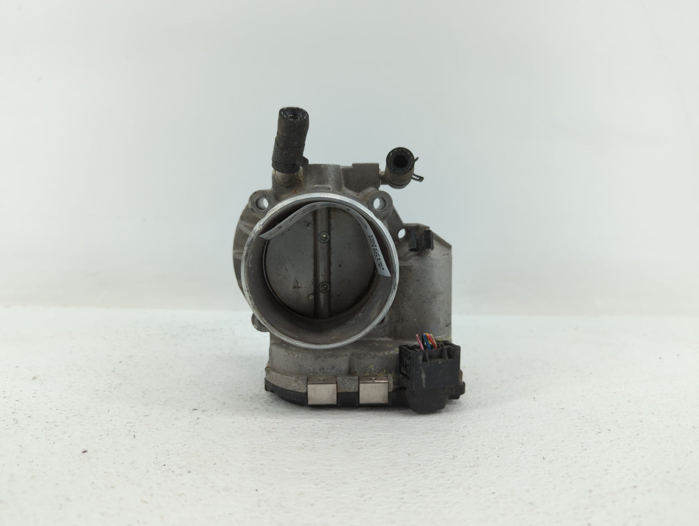 2011-2015 Kia Optima Throttle Body P/N:35100-2G700 904501 0001 Fits Fits 2011 2012 2013 2014 2015 2016 OEM Used Auto Parts -