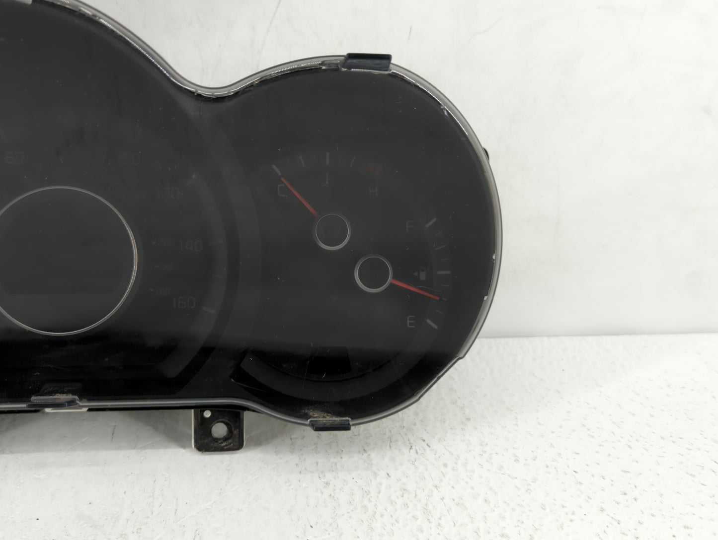 2014-2015 Kia Optima Instrument Cluster Speedometer Gauges P/N:94031-2T270 Fits Fits 2014 2015 OEM Used Auto Parts - Oemused