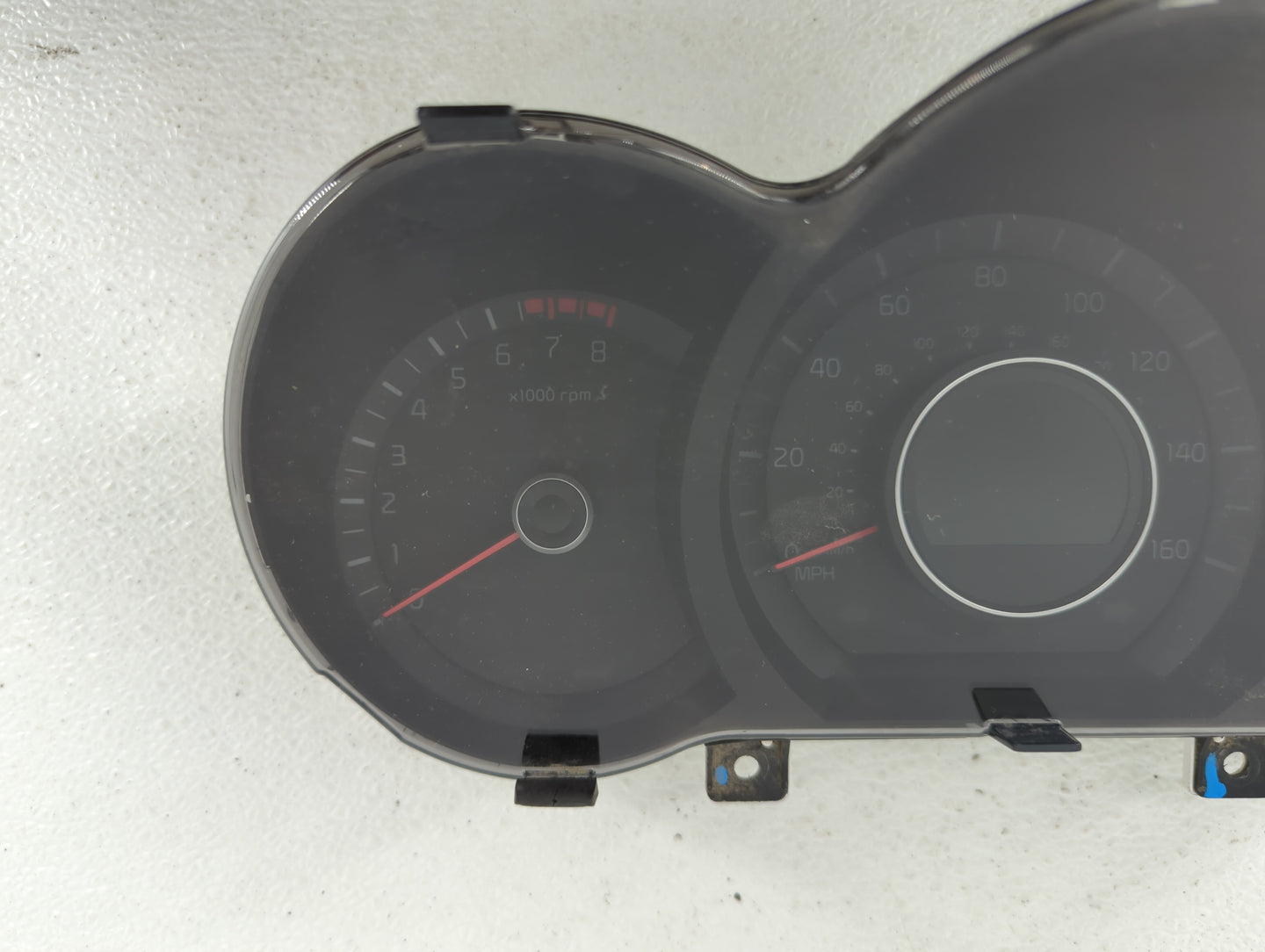 2014-2015 Kia Optima Instrument Cluster Speedometer Gauges P/N:94031-2T270 Fits Fits 2014 2015 OEM Used Auto Parts - Oemused