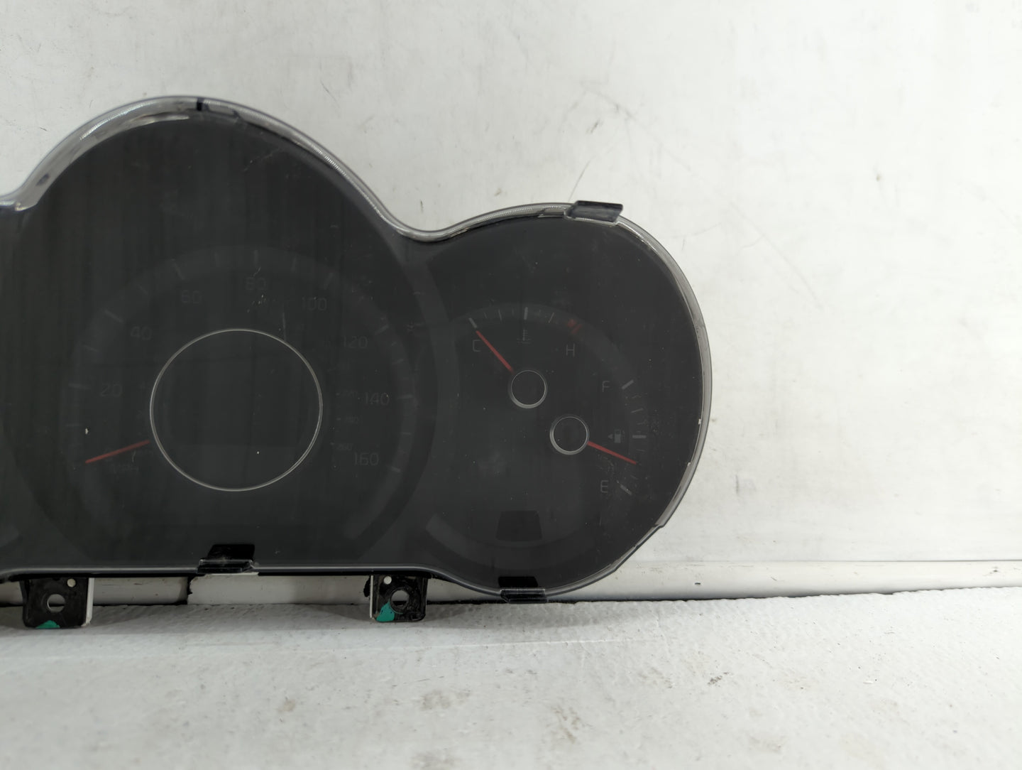 2014-2015 Kia Optima Instrument Cluster Speedometer Gauges P/N:94031-2T270 Miles: Fits Fits 2014 2015 OEM Used Auto Parts - 