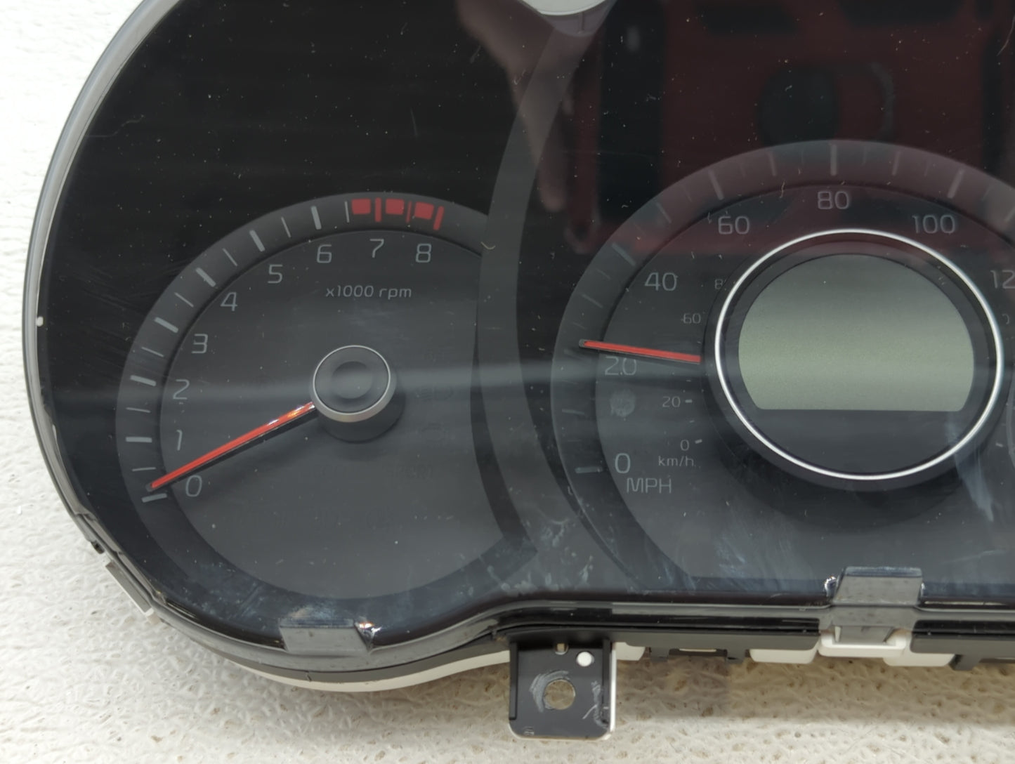 2014-2015 Kia Optima Instrument Cluster Speedometer Gauges P/N:94031-2T270 Fits Fits 2014 2015 OEM Used Auto Parts - Oemused