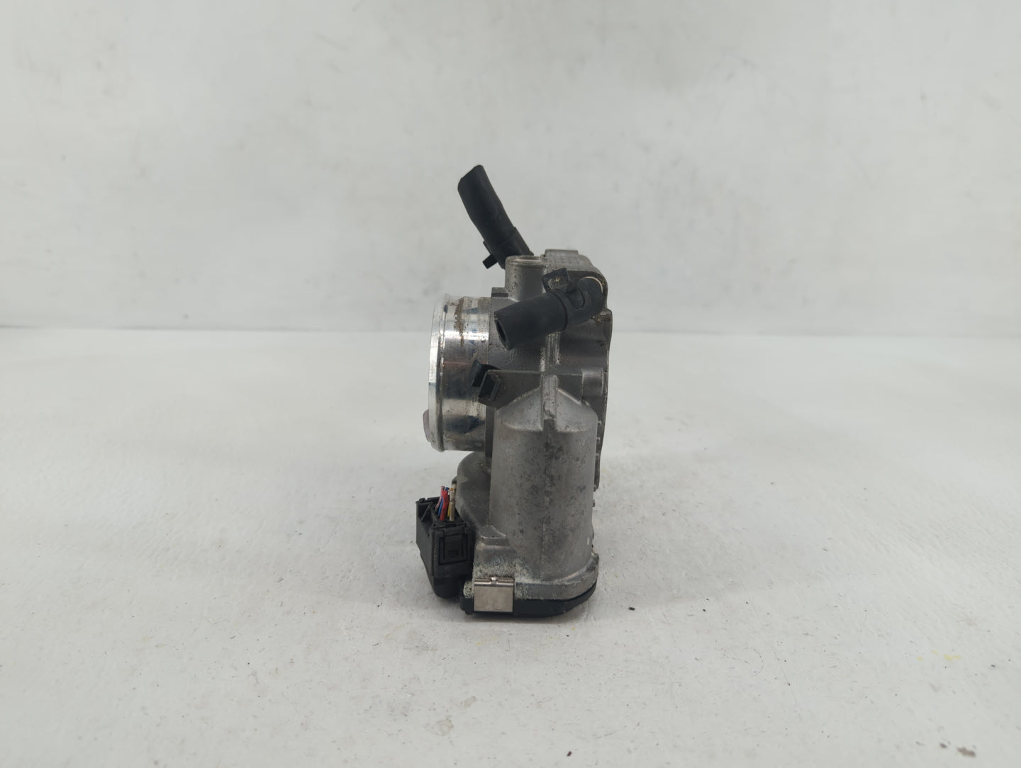 2011-2016 Kia Optima Throttle Body P/N:35100-2G800 9045010020, 0459 1847 AC Fits Fits 2011 2012 2013 2014 2015 2016 OEM Used