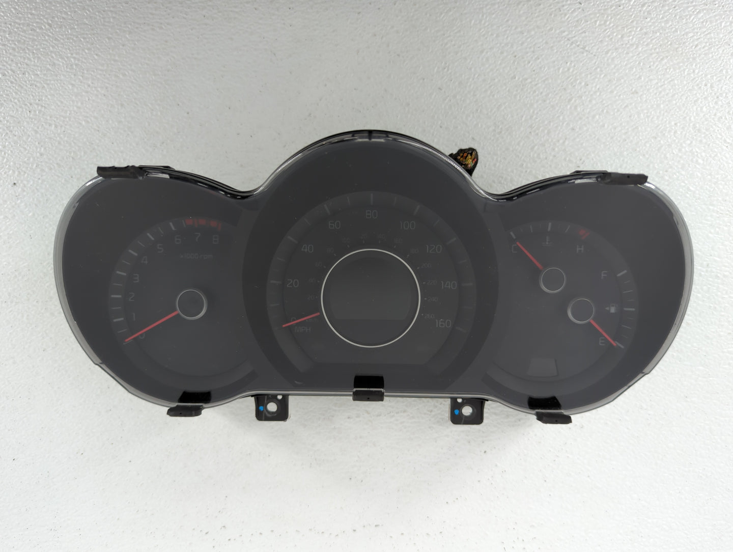 2014-2015 Kia Optima Instrument Cluster Speedometer Gauges P/N:94031-2T270 Fits Fits 2014 2015 OEM Used Auto Parts - Oemused