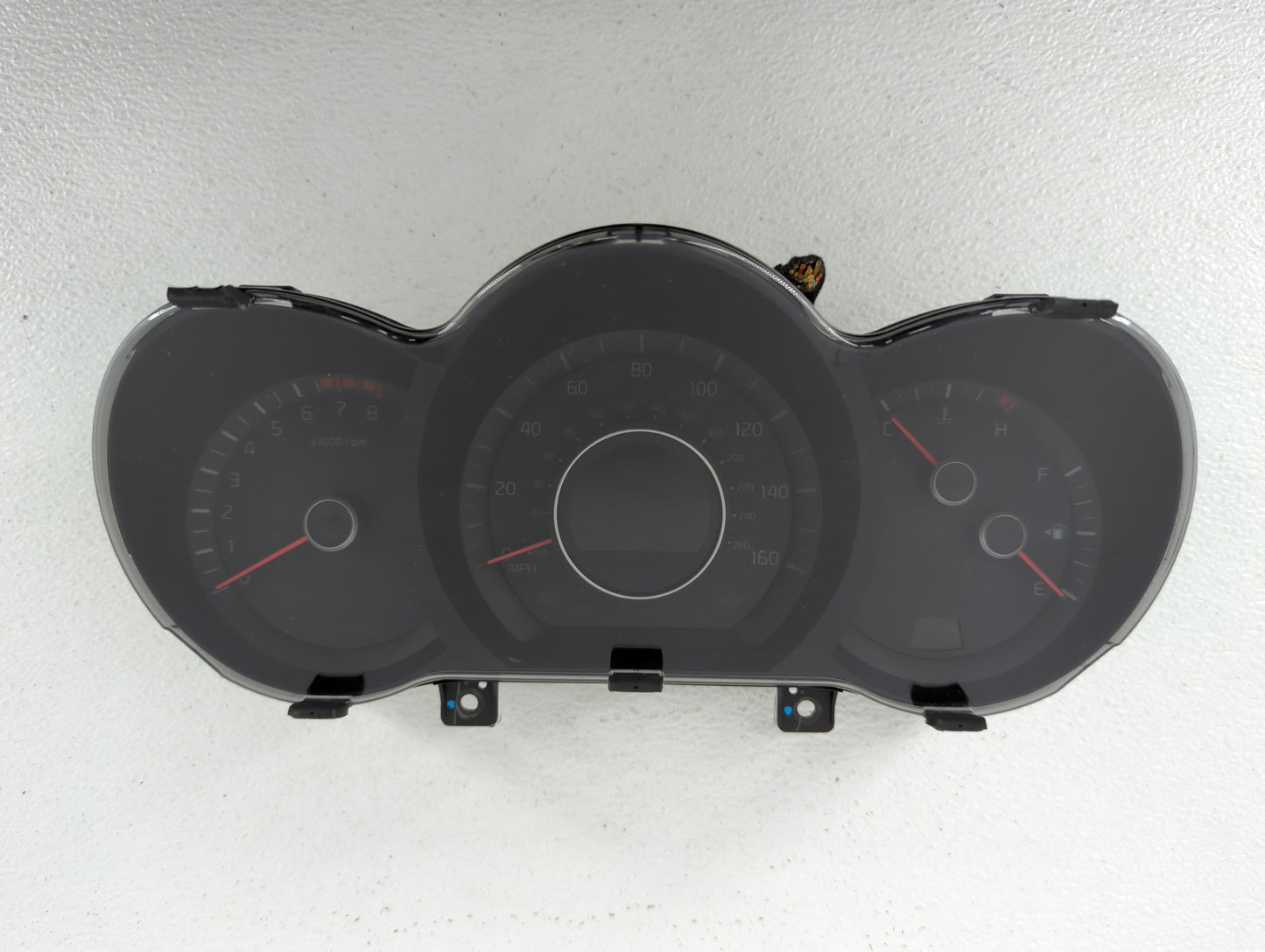2014-2015 Kia Optima Instrument Cluster Speedometer Gauges P/N:94031-2T270 Fits Fits 2014 2015 OEM Used Auto Parts - Oemused