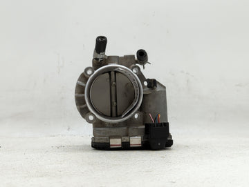 2011-2015 Kia Optima Throttle Body P/N:35100-2G700 Fits Fits 2011 2012 2013 2014 2015 2016 OEM Used Auto Parts - Oemusedauto