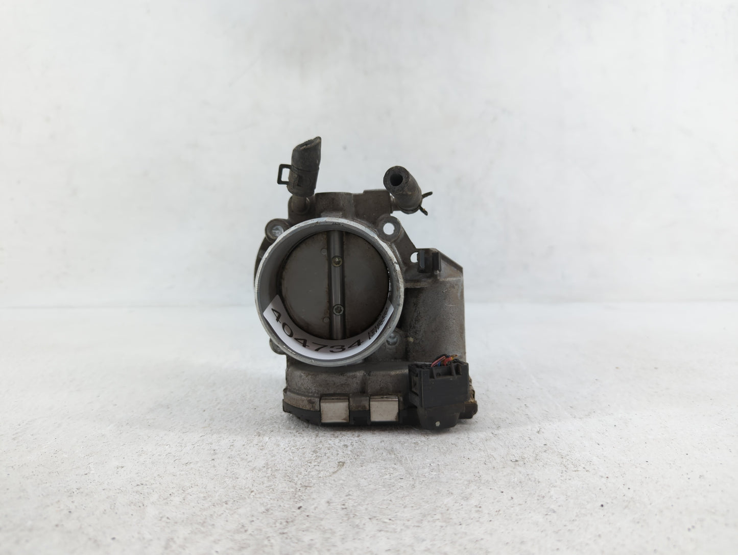 2011-2015 Kia Optima Throttle Body P/N:35100-2G700 Fits Fits 2011 2012 2013 2014 2015 2016 OEM Used Auto Parts - Oemusedauto