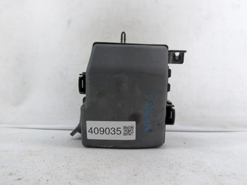 2014-2015 Kia Optima Fusebox Fuse Box Panel Relay Module P/N:VS912504C860QA Fits Fits 2014 2015 OEM Used Auto Parts - Oemuse