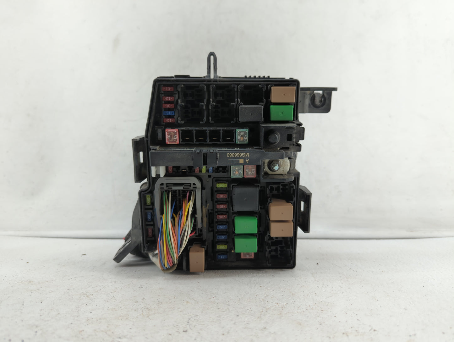 2014-2015 Kia Optima Fusebox Fuse Box Panel Relay Module P/N:VS912504C860QA Fits Fits 2014 2015 OEM Used Auto Parts - Oemuse