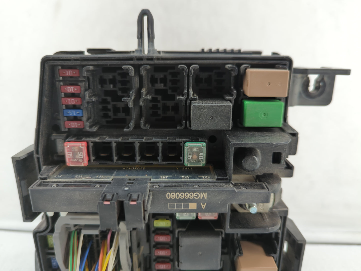 2014-2015 Kia Optima Fusebox Fuse Box Panel Relay Module P/N:VS912504C860QA Fits Fits 2014 2015 OEM Used Auto Parts - Oemuse