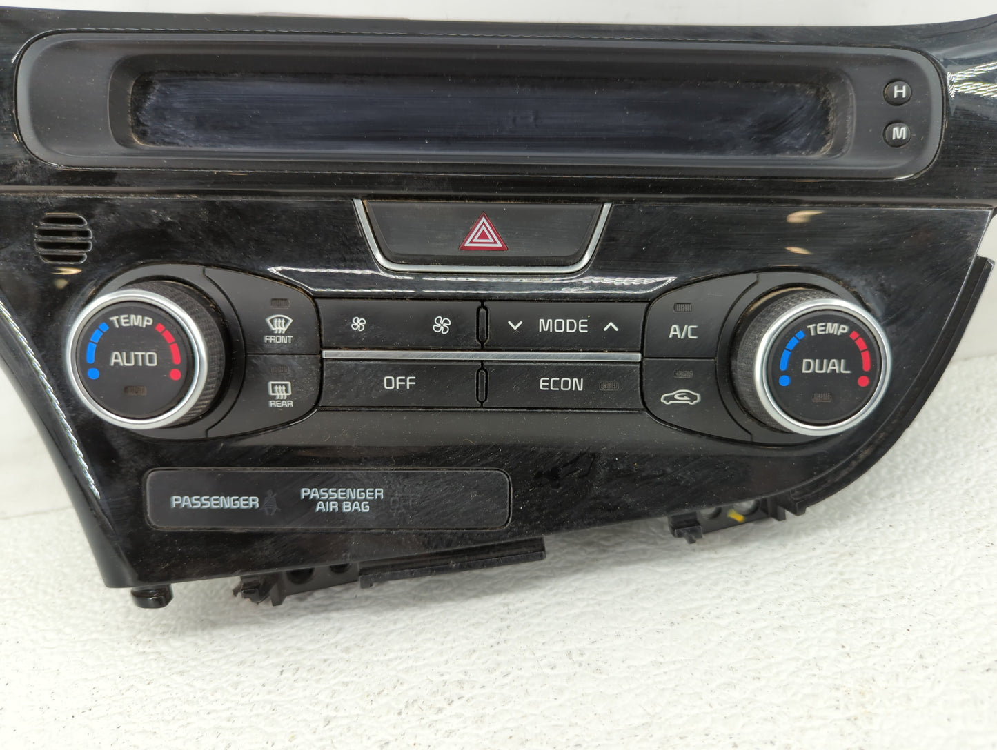 2014-2016 Kia Optima Climate Control Module Temperature AC/Heater Replacement P/N:972504UBG0 972504UCF0 Fits Fits 2014 2015 