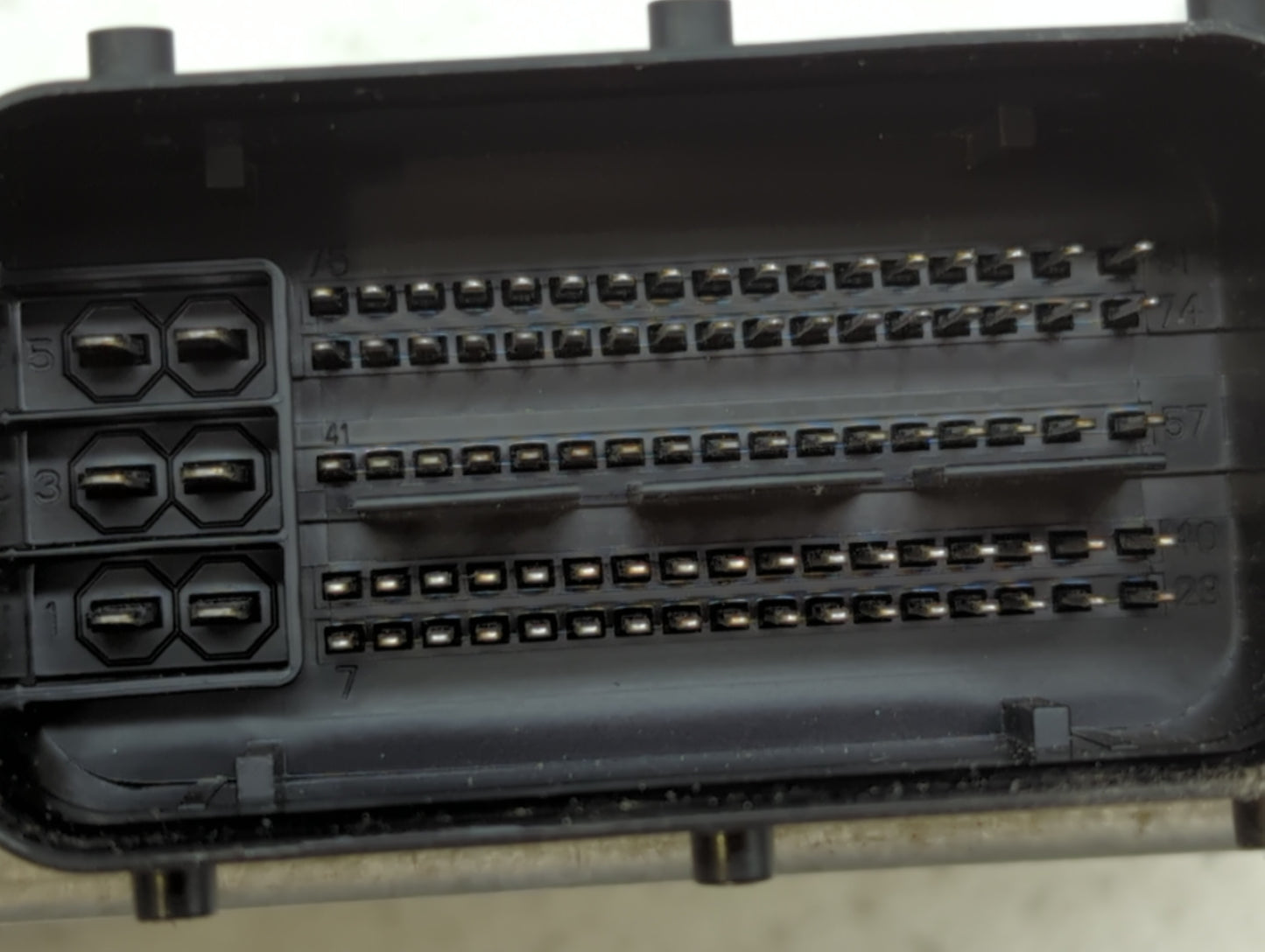 2015 Kia Optima PCM Engine Control Computer ECU ECM PCU OEM P/N:39138-2GBJ1 39108-2GBJ1 Fits OEM Used Auto Parts - Oemusedau