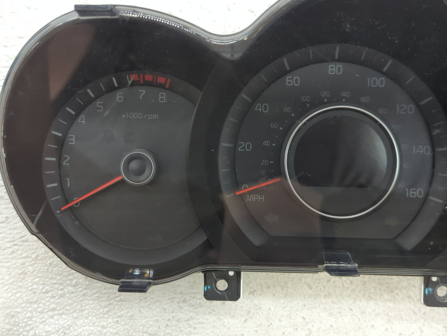 2014-2015 Kia Optima Instrument Cluster Speedometer Gauges P/N:94041-2T460 94031-2T270 Miles: Fits Fits 2014 2015 OEM Used A