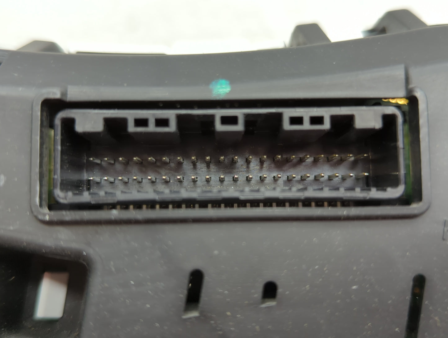 2014-2015 Kia Optima Instrument Cluster Speedometer Gauges P/N:94041-2T460 94031-2T270 Miles: Fits Fits 2014 2015 OEM Used A