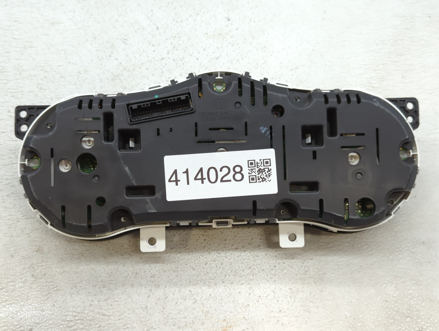 2014-2015 Kia Optima Instrument Cluster Speedometer Gauges P/N:94041-2T460 94031-2T270 Miles: Fits Fits 2014 2015 OEM Used A