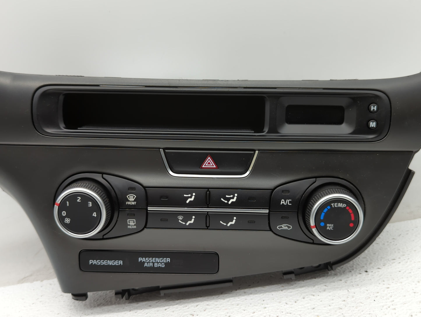 2014-2015 Kia Optima Climate Control Module Temperature AC/Heater Replacement P/N:97250-2TXXX 97250-2TLE0 Fits Fits 2014 201