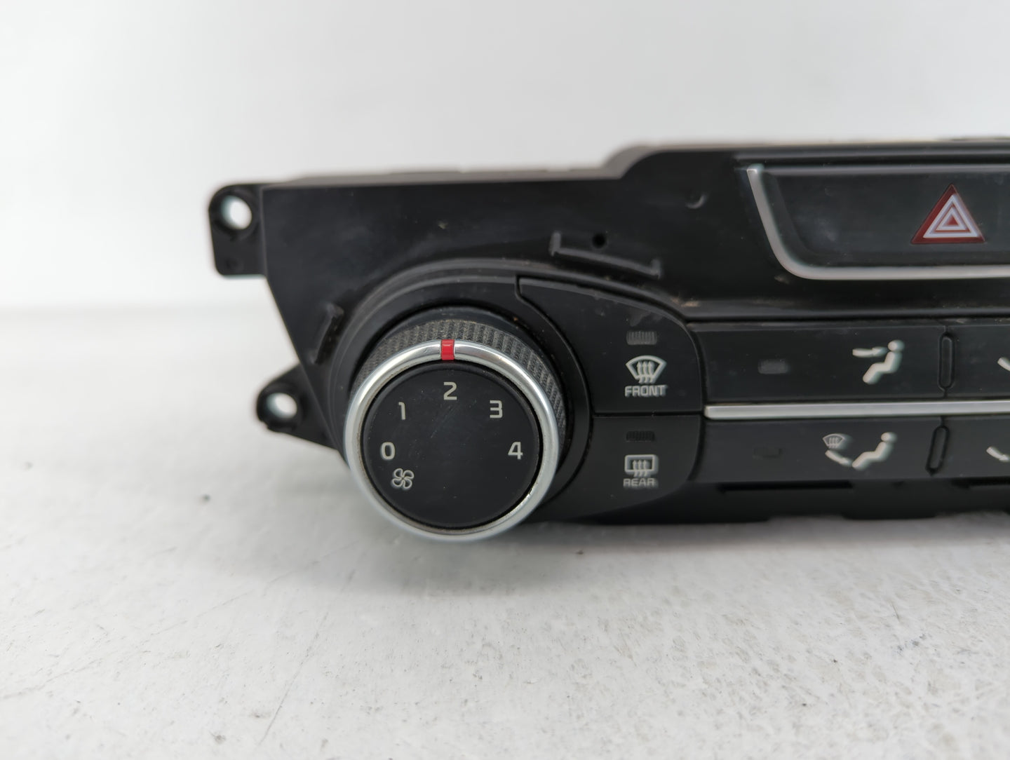 2014-2015 Kia Optima Climate Control Module Temperature AC/Heater Replacement P/N:97250-2TXXX 97250-2TLE0 Fits Fits 2014 201