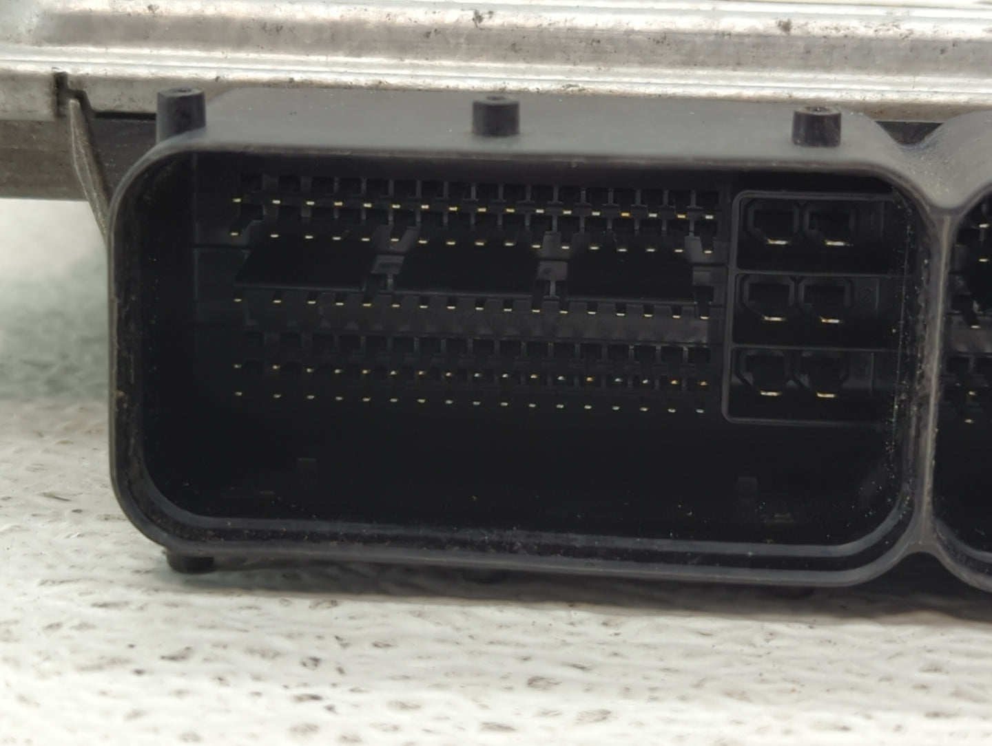 2015 Kia Optima PCM Engine Control Computer ECU ECM PCU OEM P/N:39108-2GBH2 39138-2GBH2 Fits OEM Used Auto Parts - Oemusedau