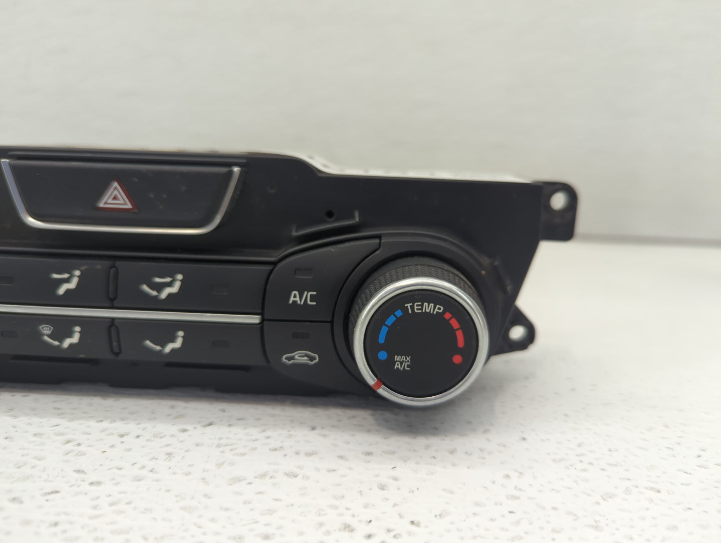 2014-2015 Kia Optima Climate Control Module Temperature AC/Heater Replacement P/N:97250-4UBG0 97250-2TXXX Fits Fits 2014 201