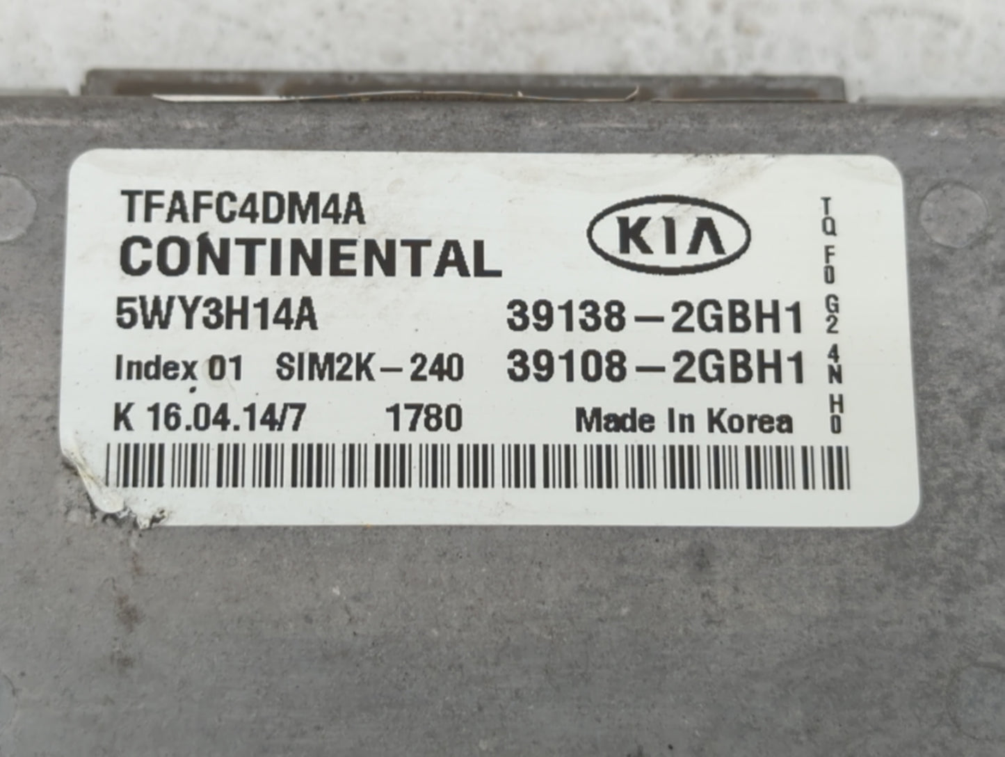 2014-2015 Kia Optima PCM Engine Control Computer ECU ECM PCU OEM P/N:39108-2GBH1 39138-2GBH1 Fits Fits 2014 2015 OEM Used Au