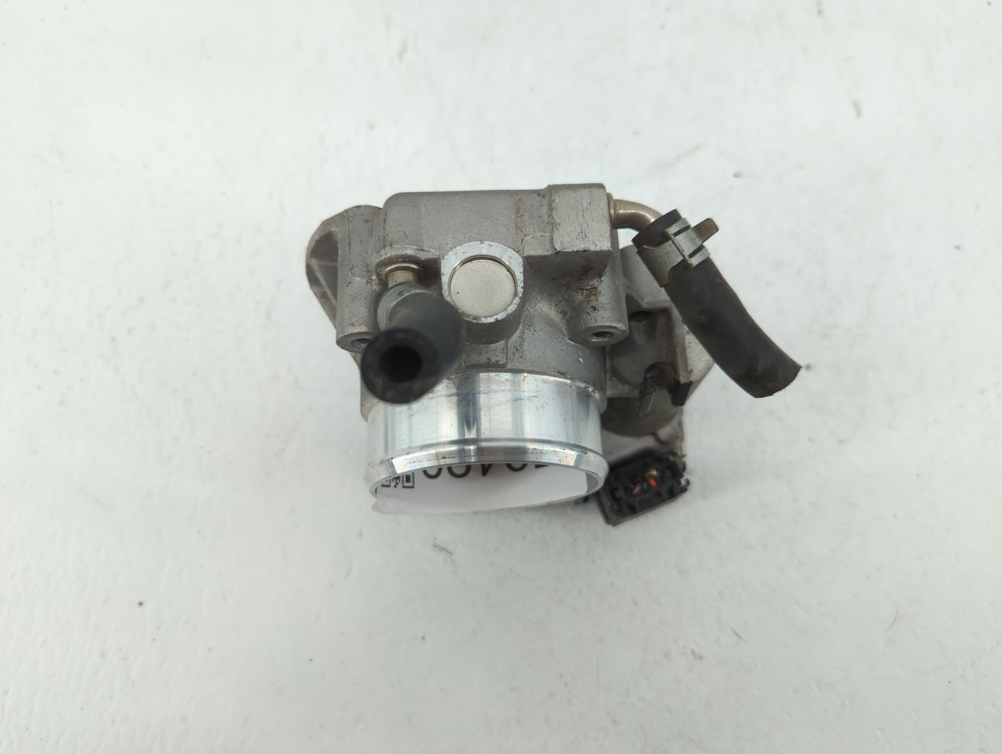 2011-2016 Kia Optima Throttle Body P/N:35100-2G700 35100-2G800 Fits Fits 2011 2012 2013 2014 2015 2016 OEM Used Auto Parts -