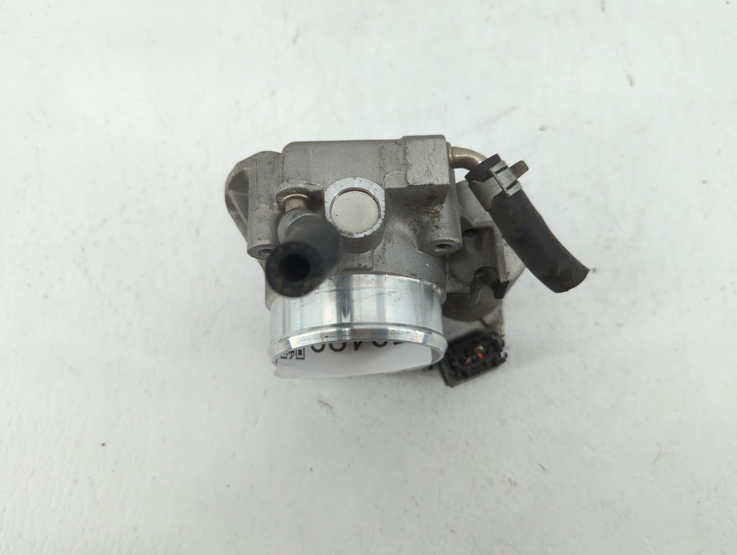 2011-2016 Kia Optima Throttle Body P/N:35100-2G700 35100-2G800 Fits Fits 2011 2012 2013 2014 2015 2016 OEM Used Auto Parts -