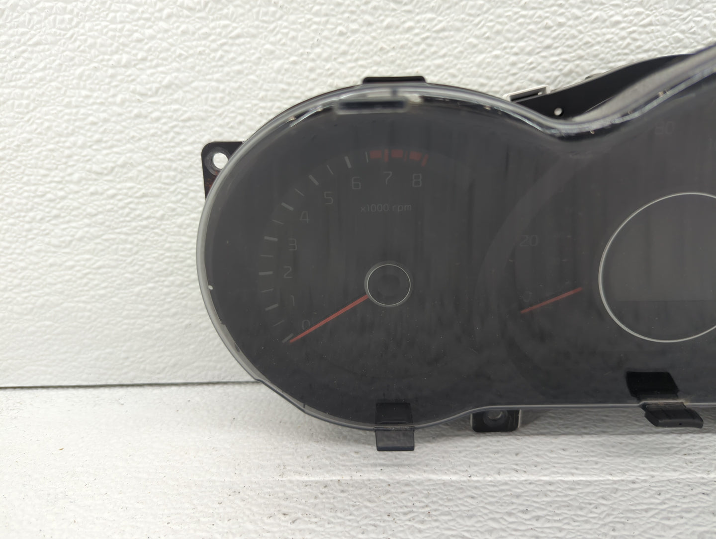2014-2015 Kia Optima Instrument Cluster Speedometer Gauges P/N:94041-2T460 94031-2T270 Fits Fits 2014 2015 OEM Used Auto Par