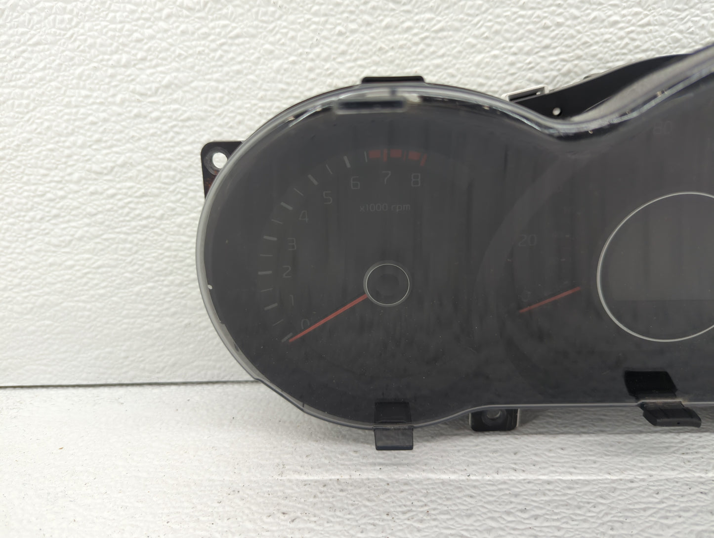 2014-2015 Kia Optima Instrument Cluster Speedometer Gauges P/N:94041-2T460 94031-2T270 Fits Fits 2014 2015 OEM Used Auto Par