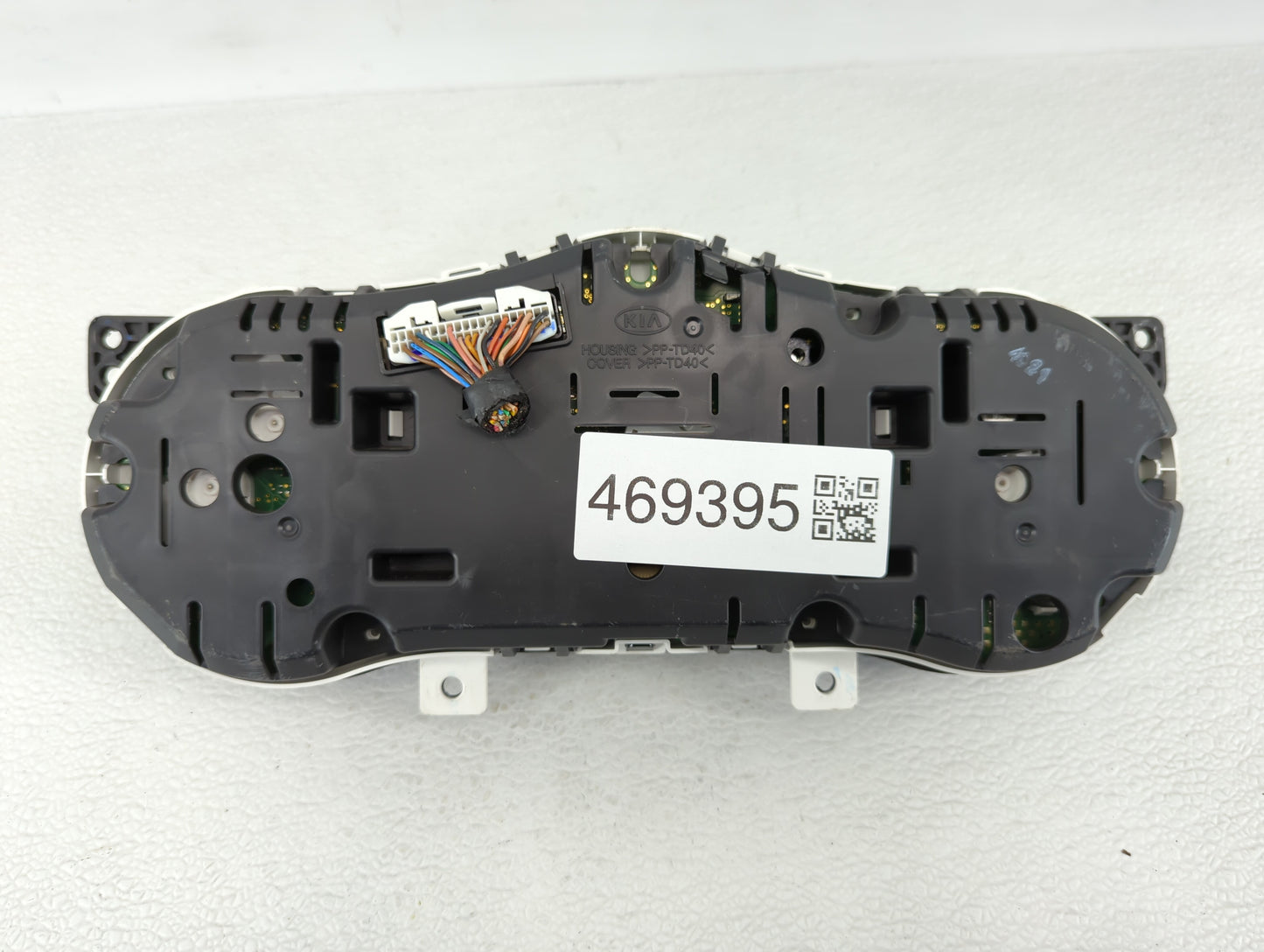 2014-2015 Kia Optima Instrument Cluster Speedometer Gauges P/N:94041-2T460 94031-2T270 Fits Fits 2014 2015 OEM Used Auto Par