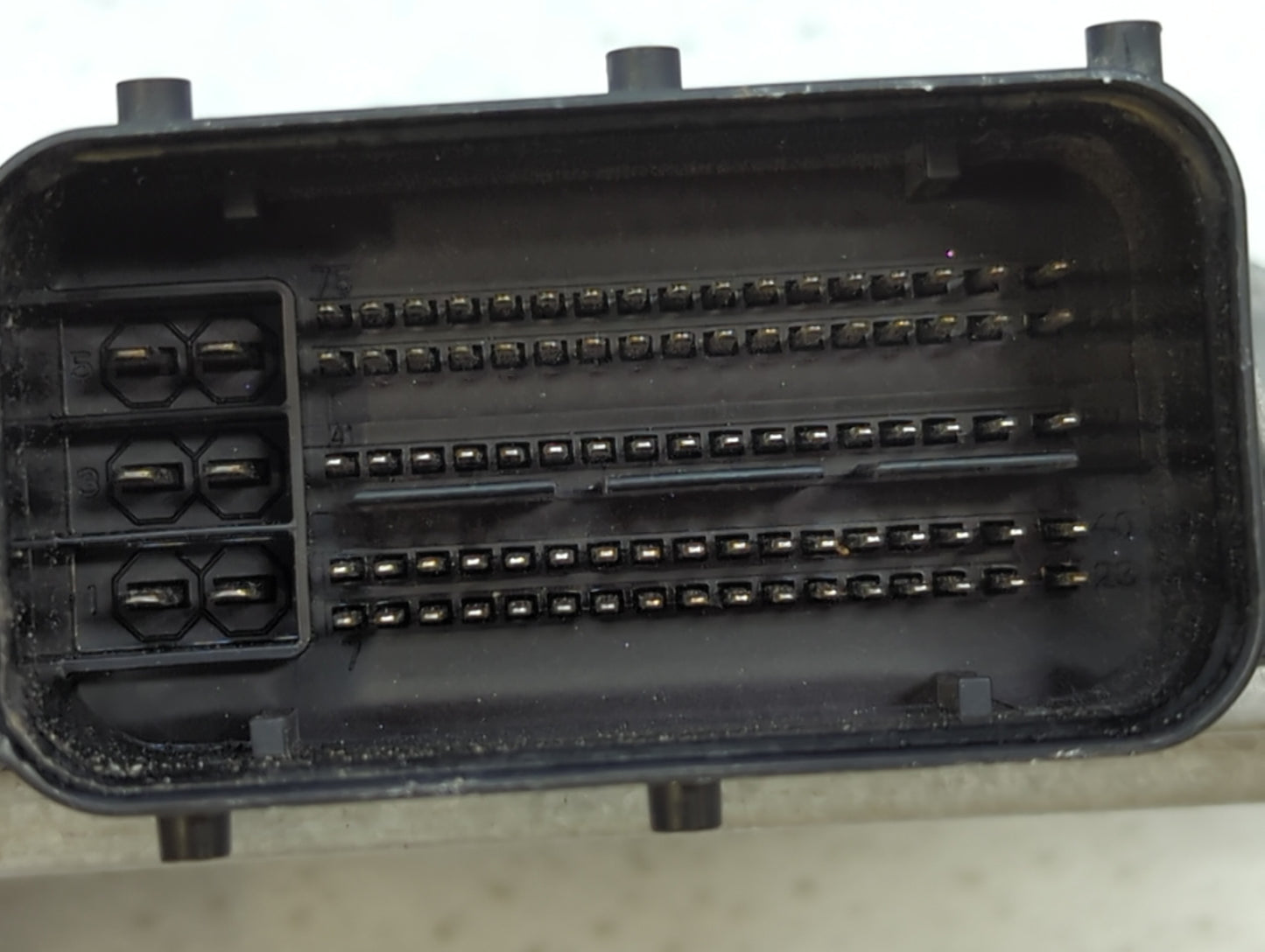 2015 Kia Optima PCM Engine Control Computer ECU ECM PCU OEM P/N:39108-2GBJ1 39138-2GBJ1 Fits OEM Used Auto Parts - Oemusedau