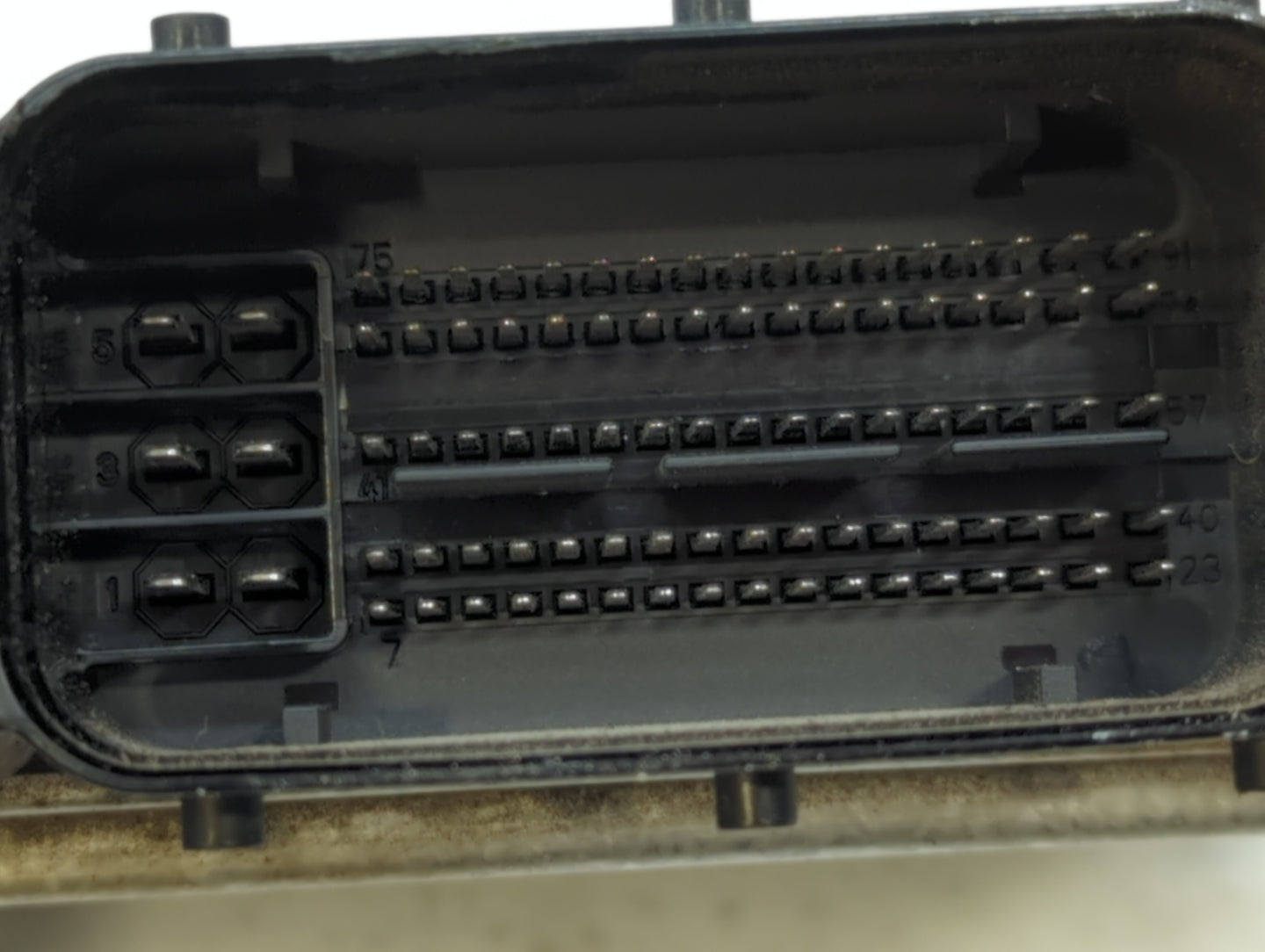 2014-2015 Kia Optima PCM Engine Control Computer ECU ECM PCU OEM P/N:39138-2GBE6 39108-2GBH7, 39138-2GBH7 Fits Fits 2014 201
