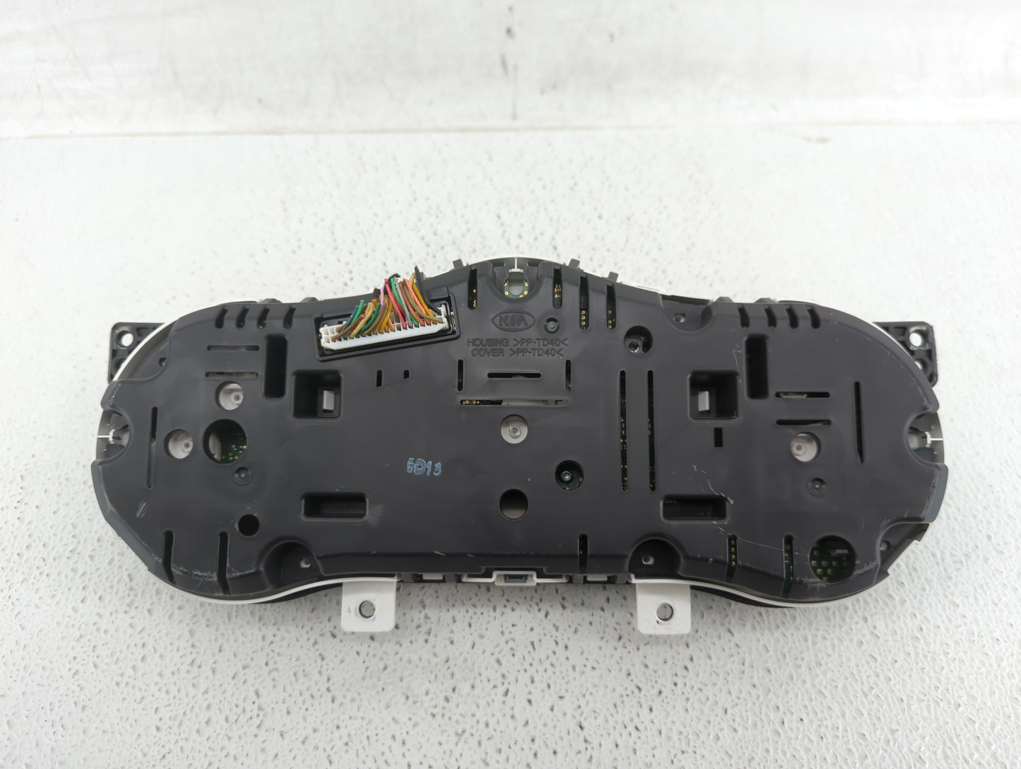 2014-2015 Kia Optima Instrument Cluster Speedometer Gauges P/N:94041-2T460 94031-2T270 Fits Fits 2014 2015 OEM Used Auto Par