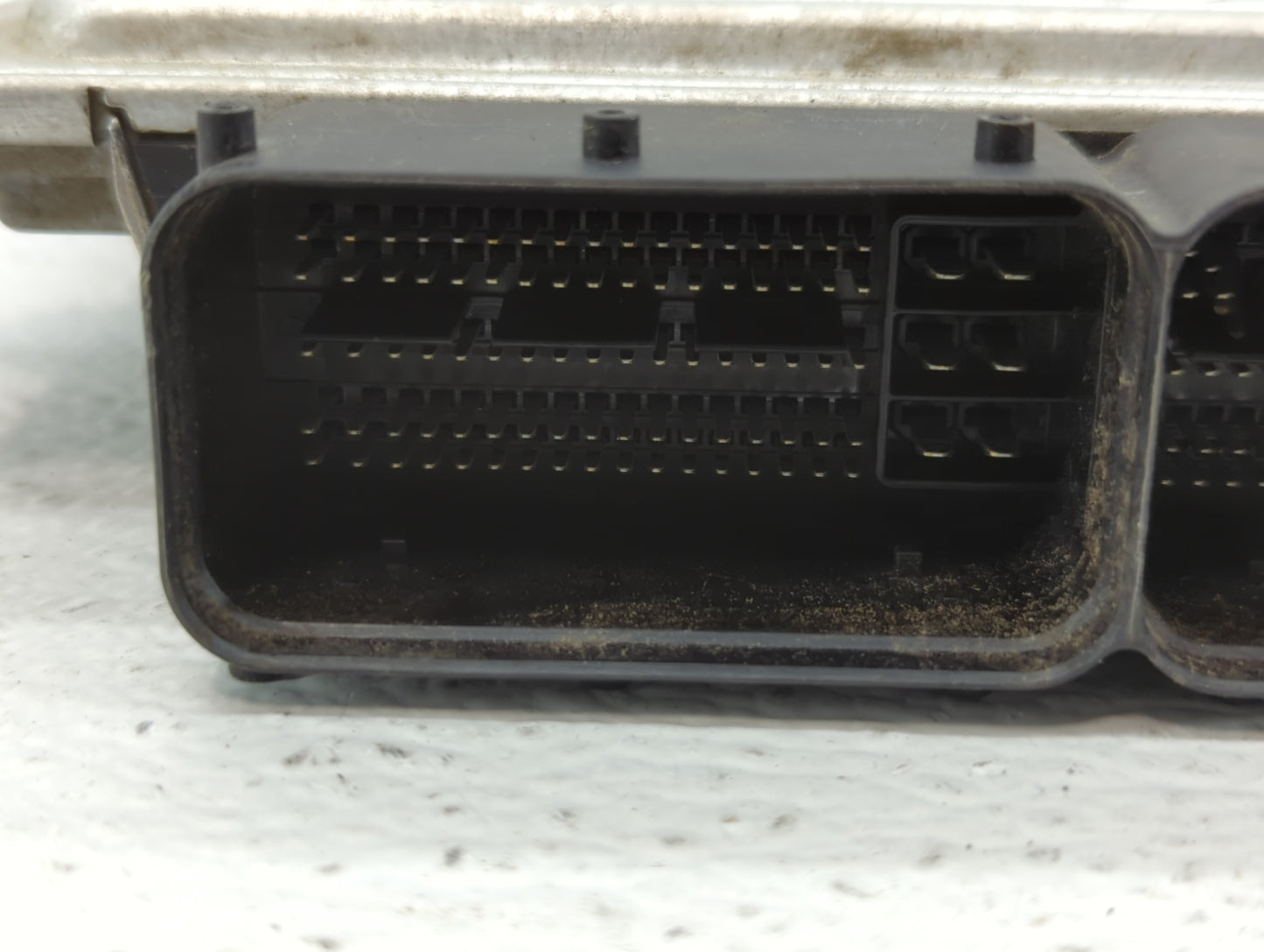 2014-2015 Kia Optima PCM Engine Control Computer ECU ECM PCU OEM P/N:39108-2GBE6 39138-2GBE6 Fits Fits 2014 2015 OEM Used Au