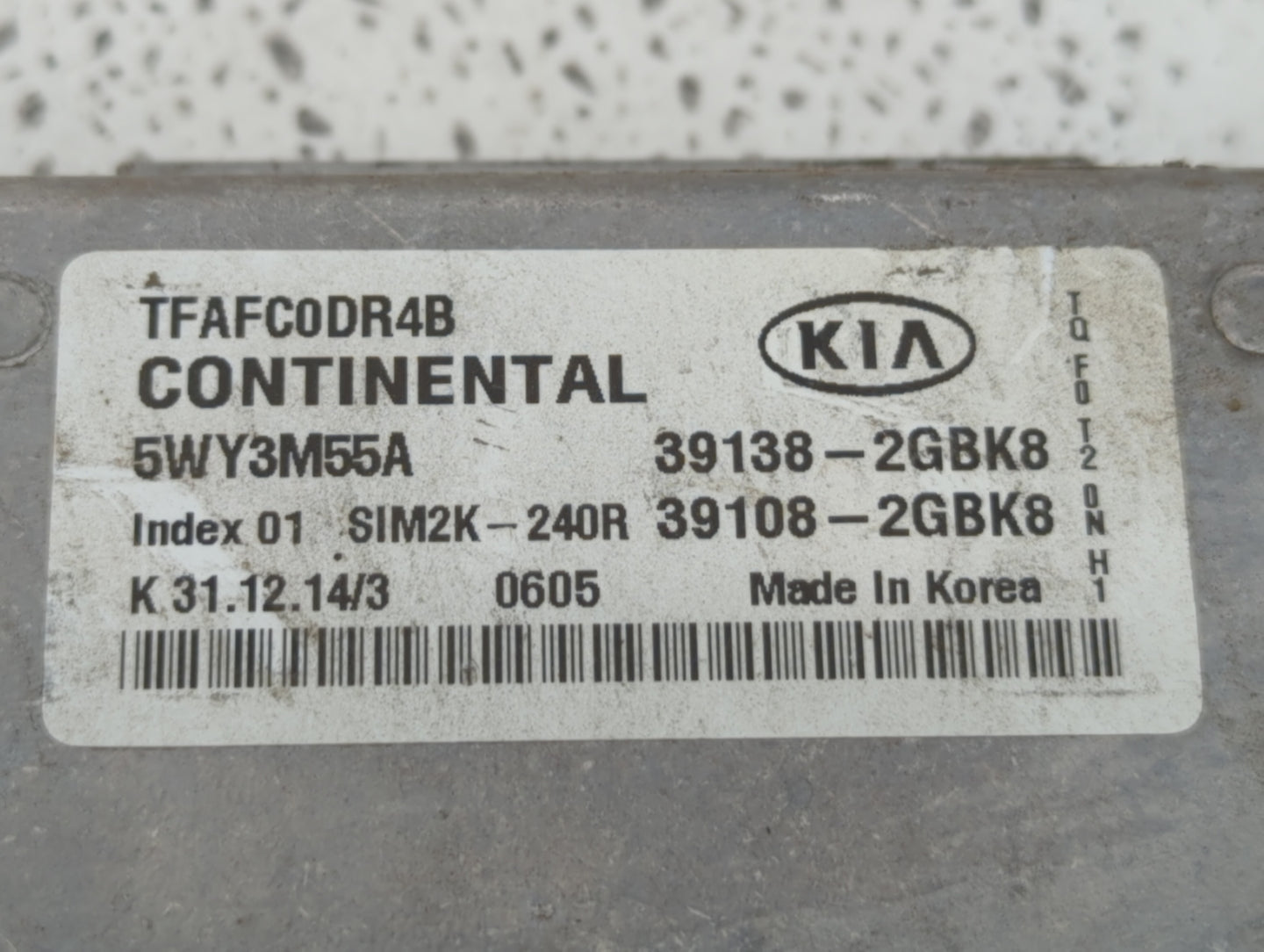 2015 Kia Optima PCM Engine Control Computer ECU ECM PCU OEM P/N:39138-2GBK8 39108-2GBK8 Fits OEM Used Auto Parts - Oemusedau