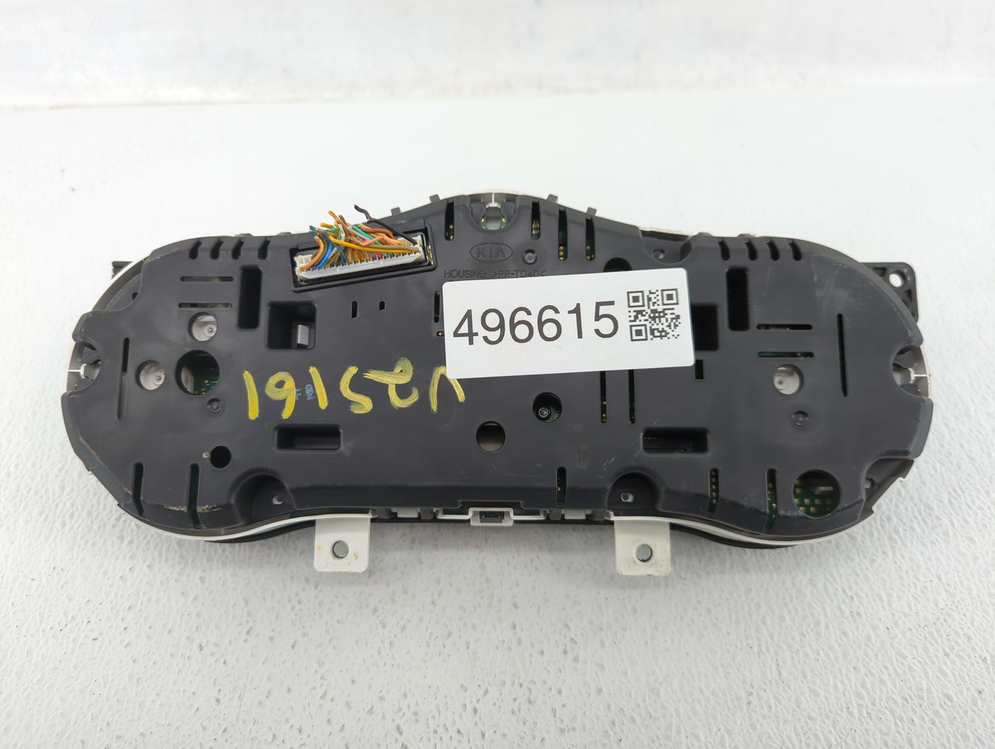 2014-2015 Kia Optima Instrument Cluster Speedometer Gauges P/N:94041-2T460 94031-2T270 Fits Fits 2014 2015 OEM Used Auto Par